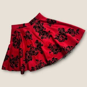 City Triangles Red Black Floral Velvet Skater Mini Skirt Size 3 W03